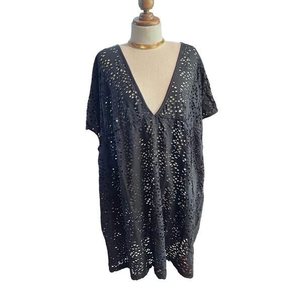 Oversized Black Abstract Cutout Beach Coverup Dress - Picture 1 of 8